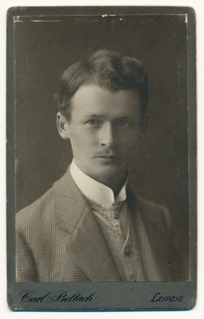 Walther Mogk, 1910